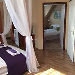 Abszolút és Panzió Szálloda 3*