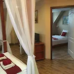 Abszolút és Panzió Nyírbátor