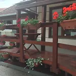 호텔 Abszolut Es Panzio Nyírbátor