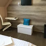 Abszolút és Panzió 3*