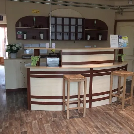 Hotel Abszolut Es Panzio 3*