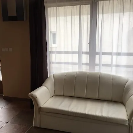 Hotel Abszolut Es Panzio